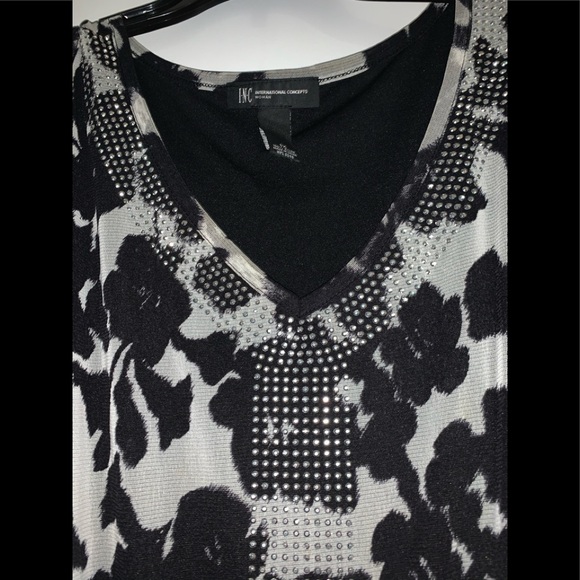 INC Plus Size Cold Shoulder Top 1X Black/Gray - Picture 5 of 7